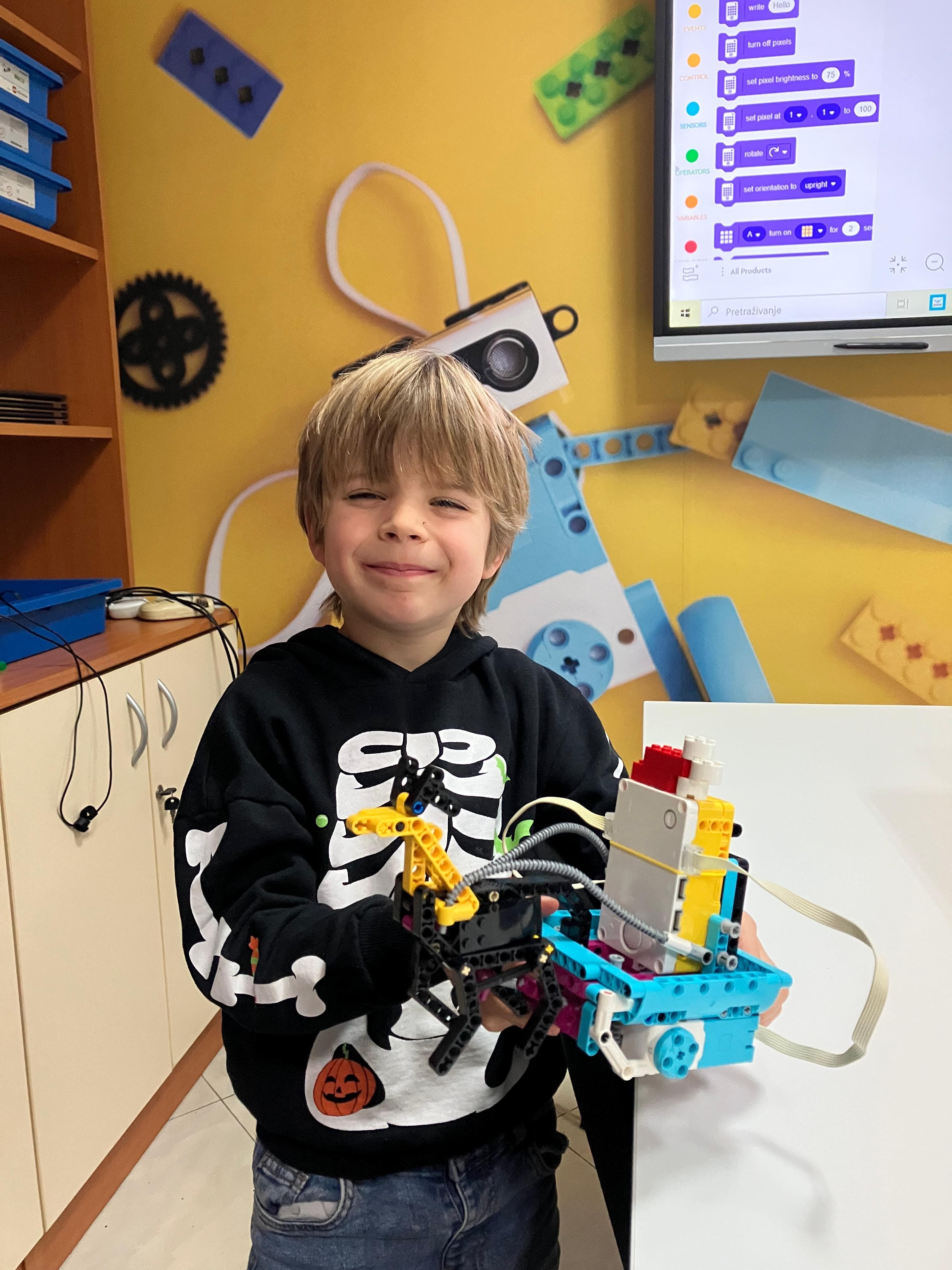 Robotička proslava rođendana u Inovaticu – fotografija 3